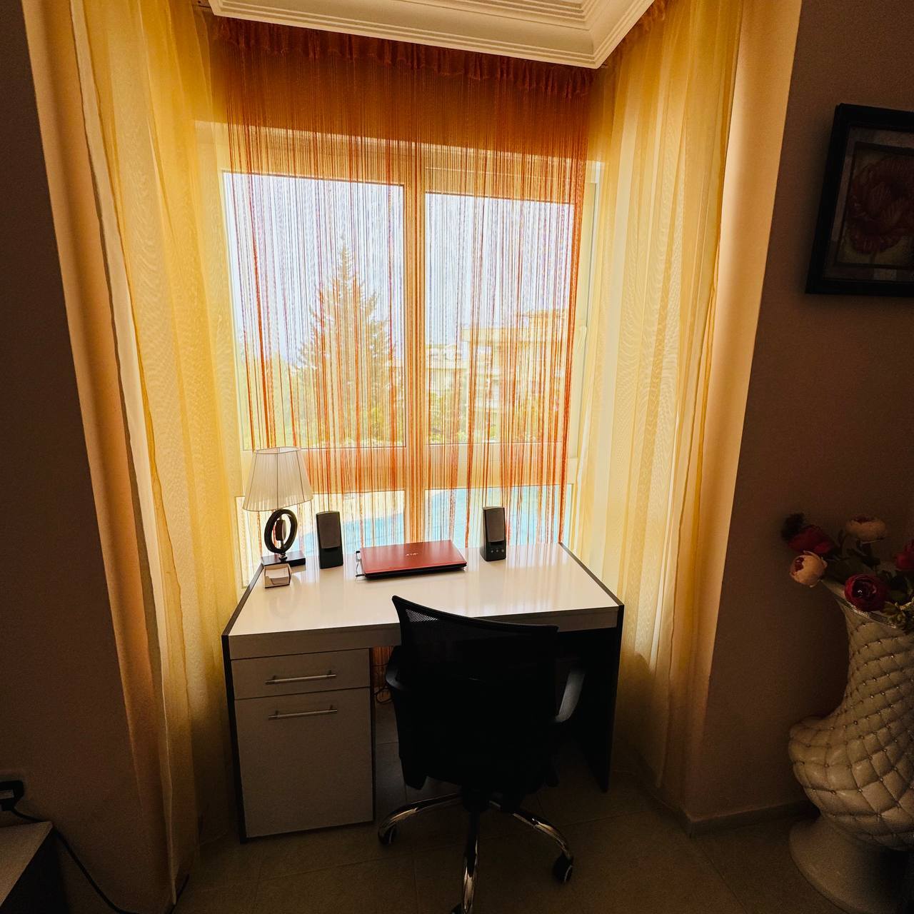 Продаж 3-кімнатної квартири 142 м²