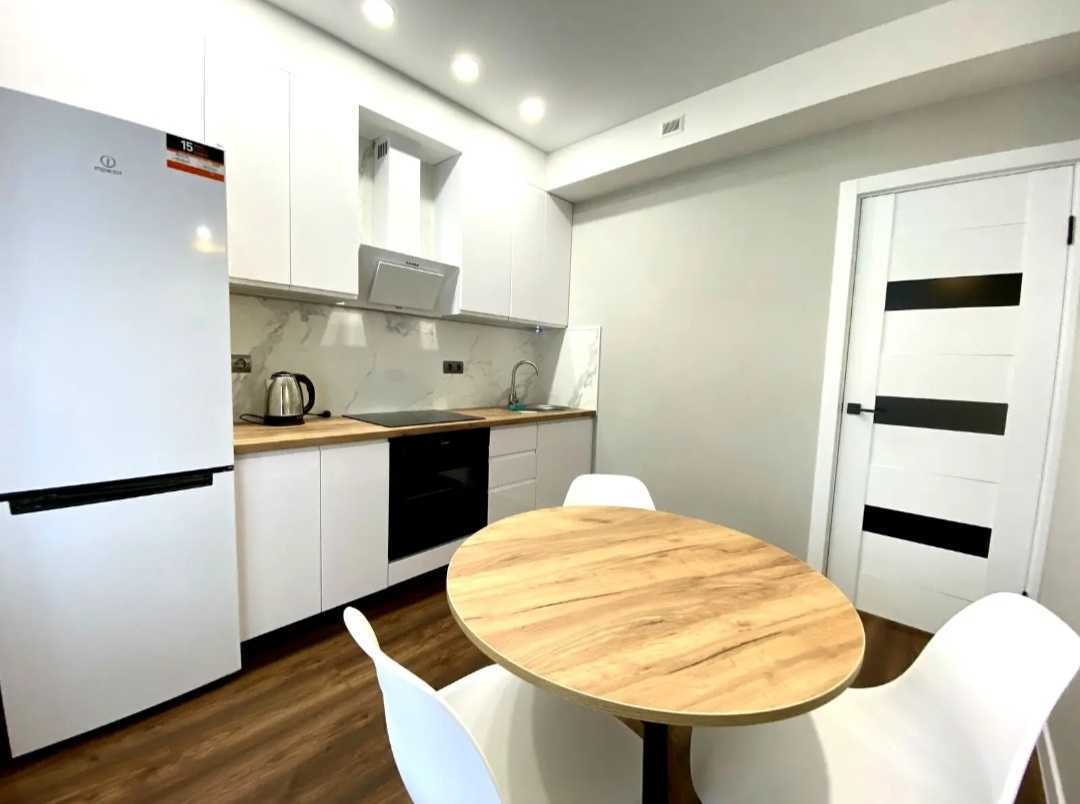 Продажа 1-комнатной квартиры 37 м², Василия Стуса ул., 7Б