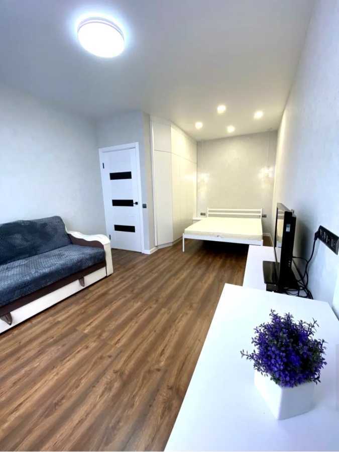 Продажа 1-комнатной квартиры 37 м², Василия Стуса ул., 7Б