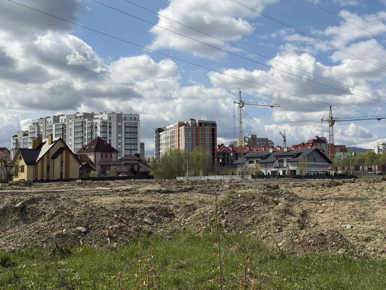 Продажа участка под индивидуальное жилое строительство 15 соток