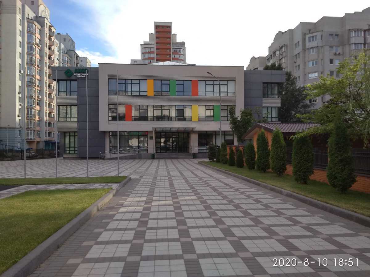 Продаж 1-кімнатної квартири 52 м², Степана Ковніра вул., Рудницкого, 15