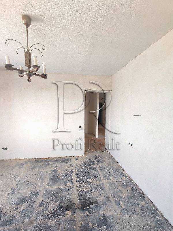 Продаж 3-кімнатної квартири 75 м², Симиренка вул., 1Г
