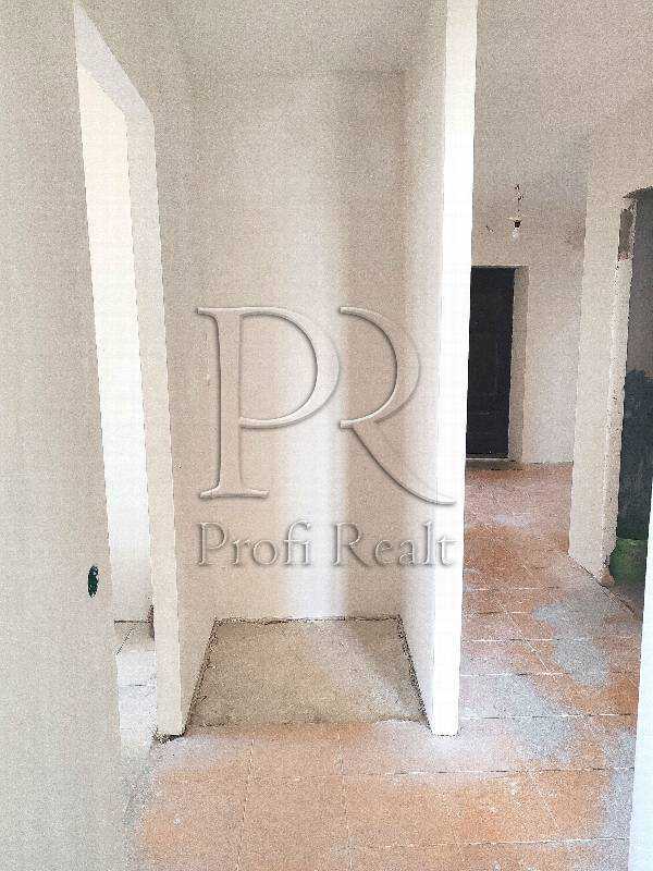 Продаж 3-кімнатної квартири 75 м², Симиренка вул., 1Г