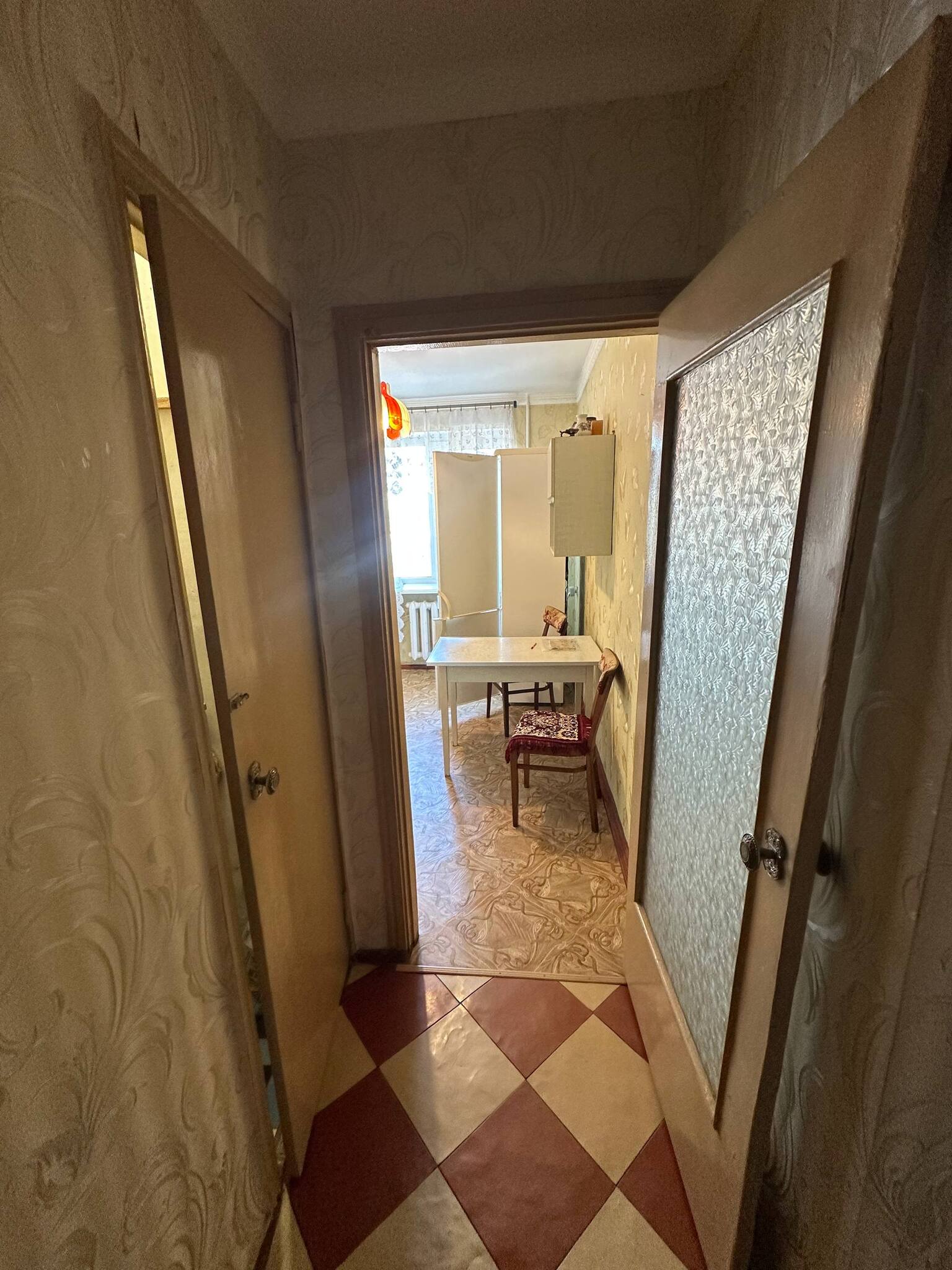 Оренда 3-кімнатної квартири 65 м², Крюкова вул.