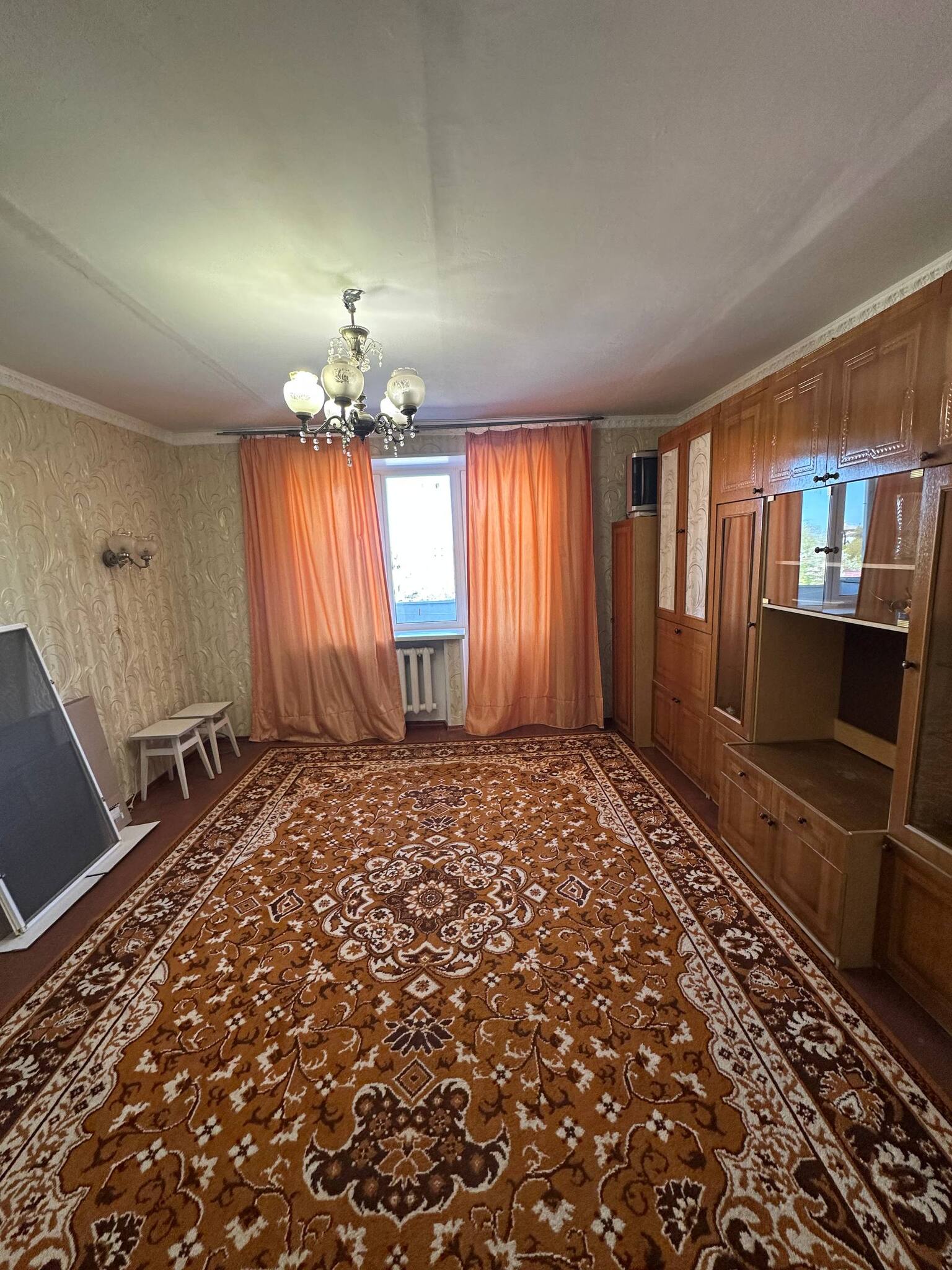 Оренда 3-кімнатної квартири 65 м², Крюкова вул.