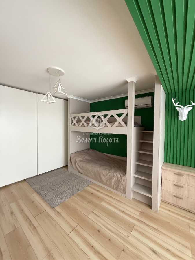 Продаж 3-кімнатної квартири 80 м², Радистів вул., 34к