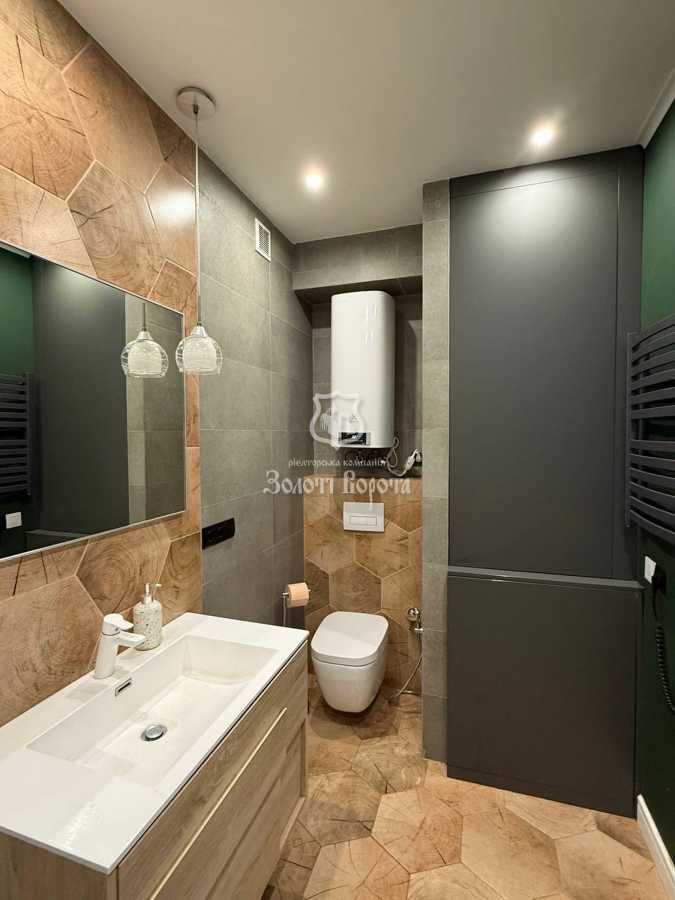 Продаж 3-кімнатної квартири 80 м², Радистів вул., 34к