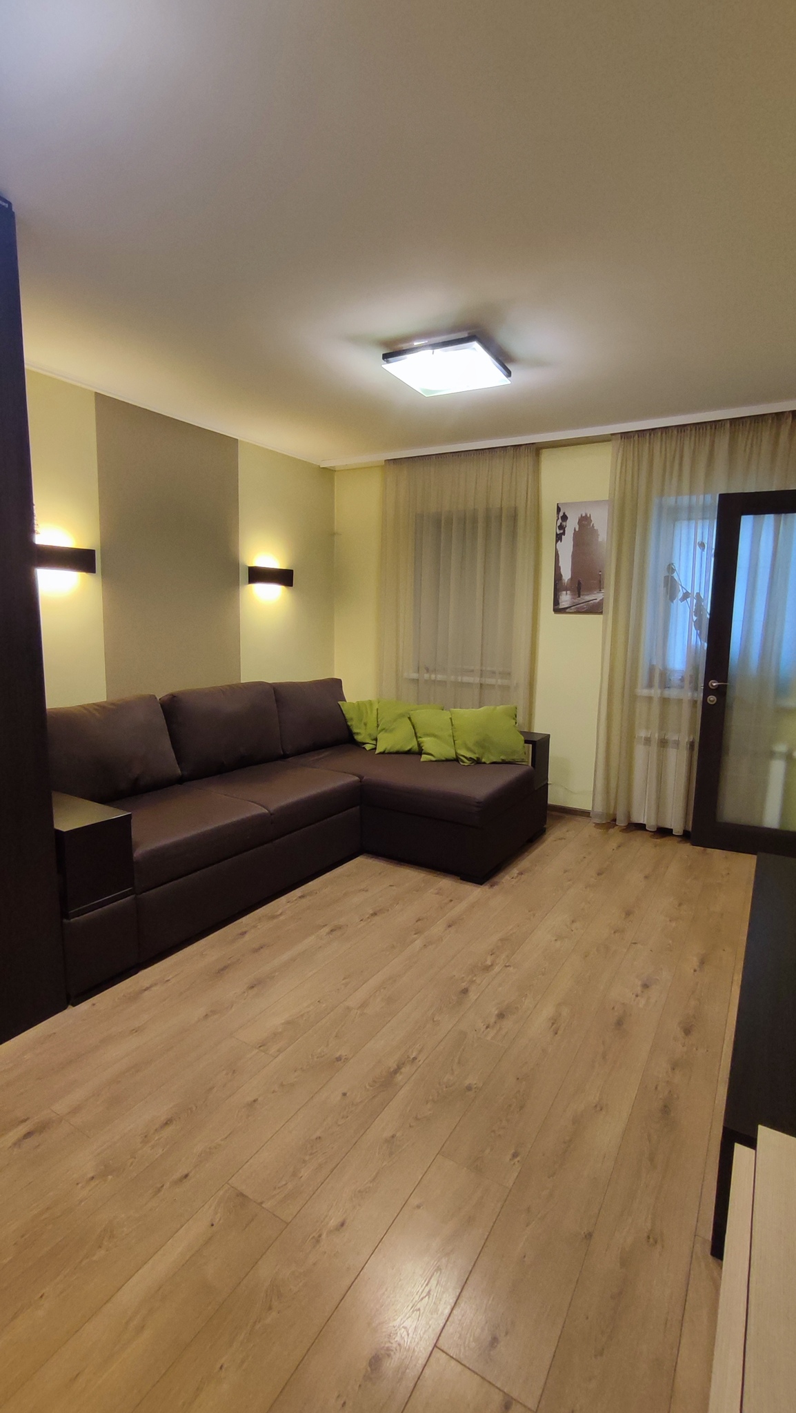Продаж 2-кімнатної квартири 48 м², Погранична вул., 42