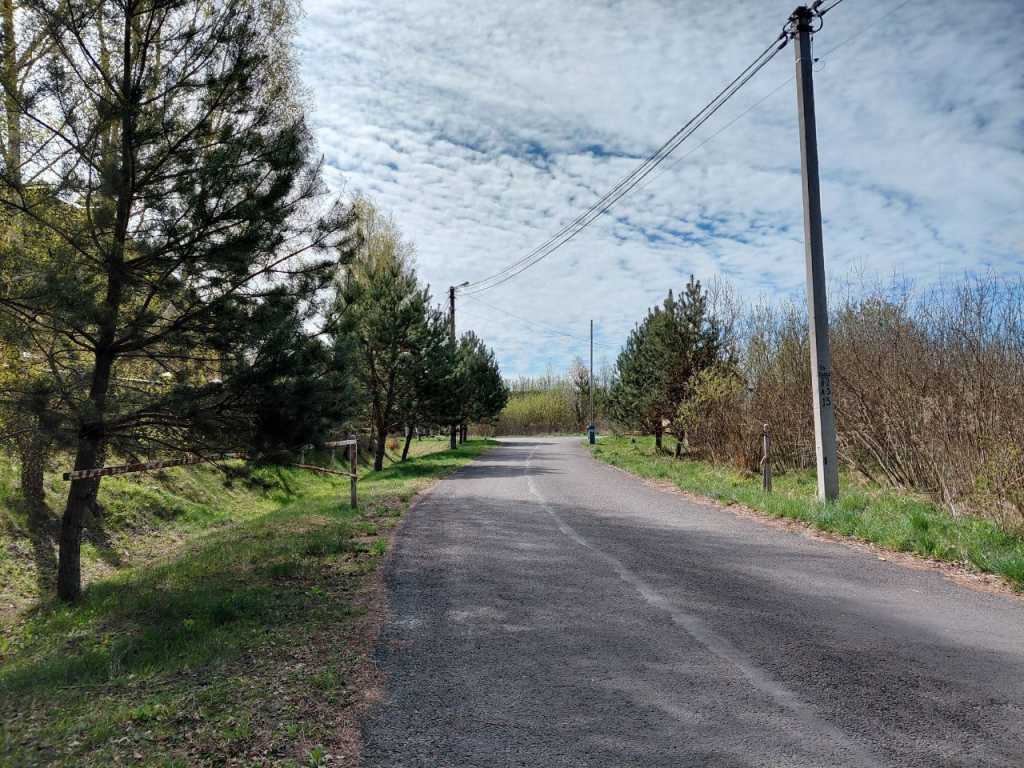 Продажа участка под индивидуальное жилое строительство 13 соток, Тракторна