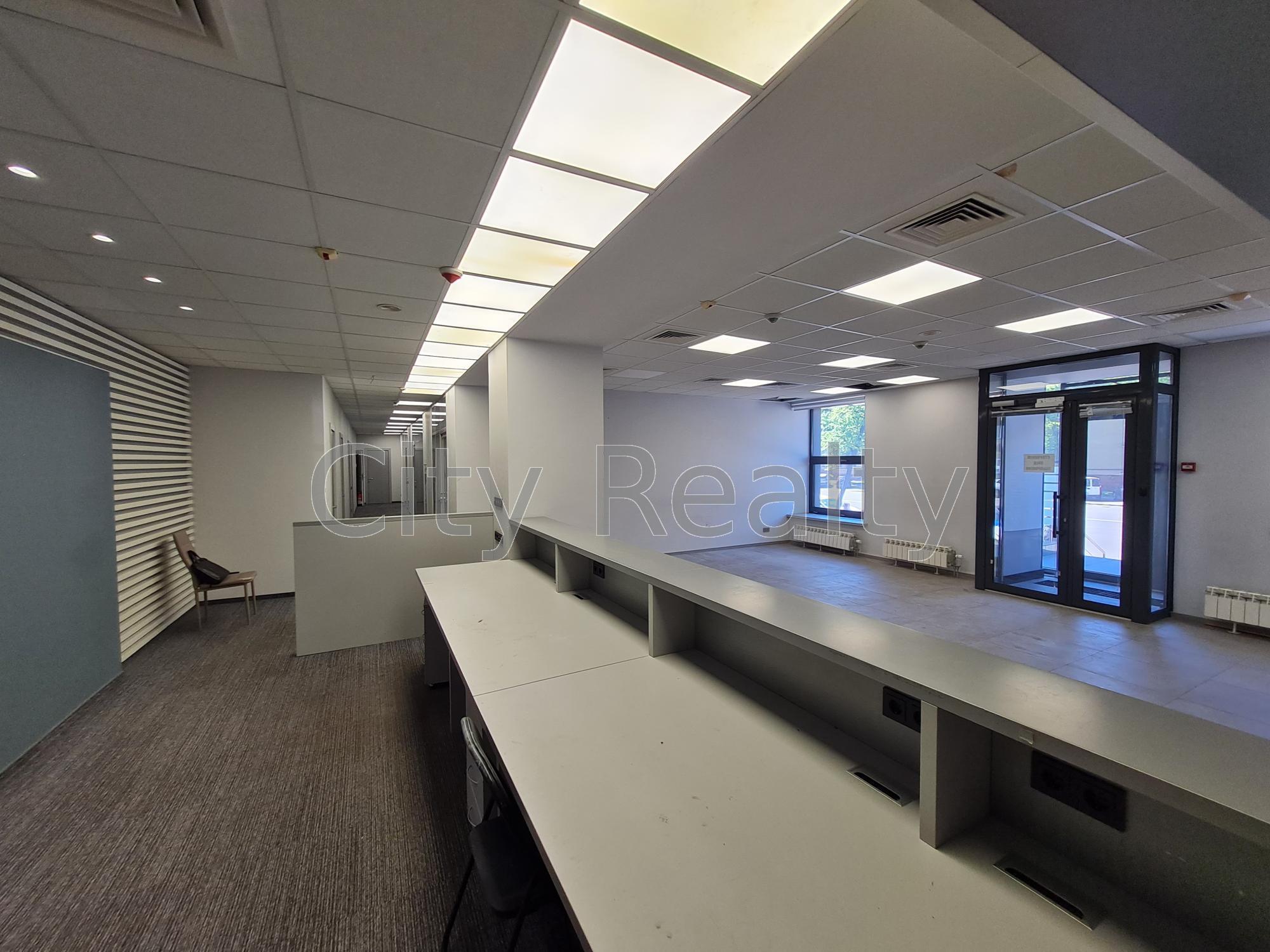 Аренда офиса 237 м², Новоконстантиновская ул., 18