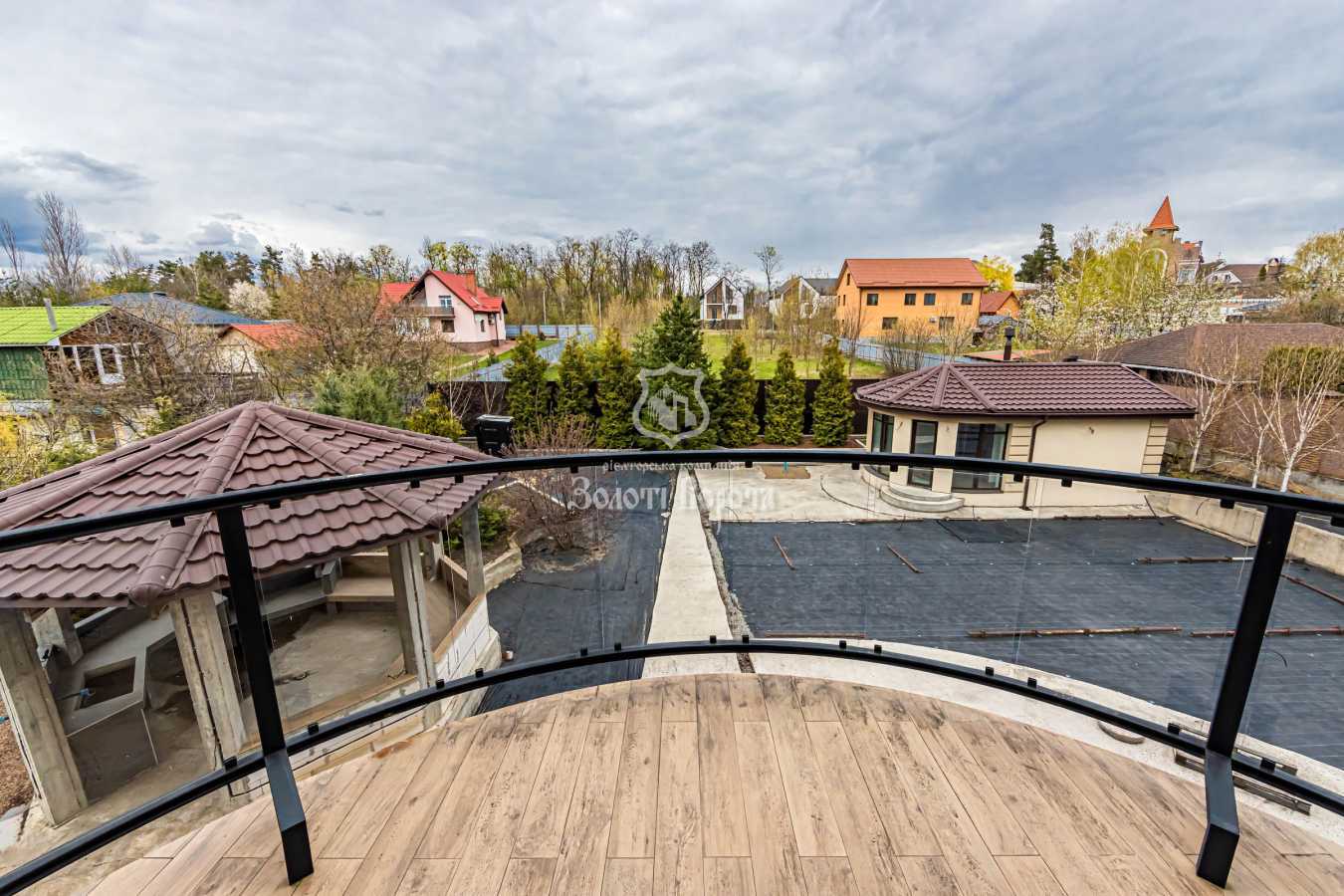 Продаж будинку 388 м², Південно-Українська, 16