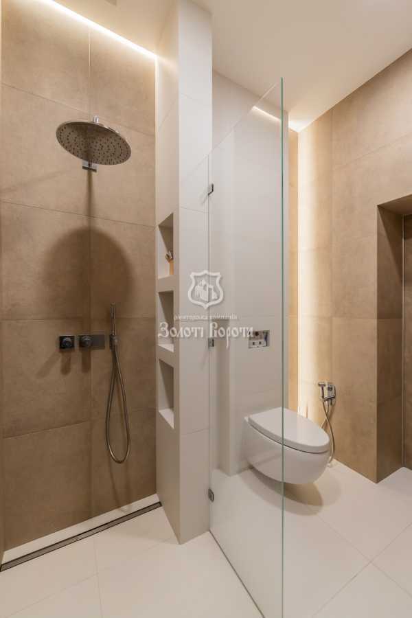 Продаж будинку 388 м², Південно-Українська, 16