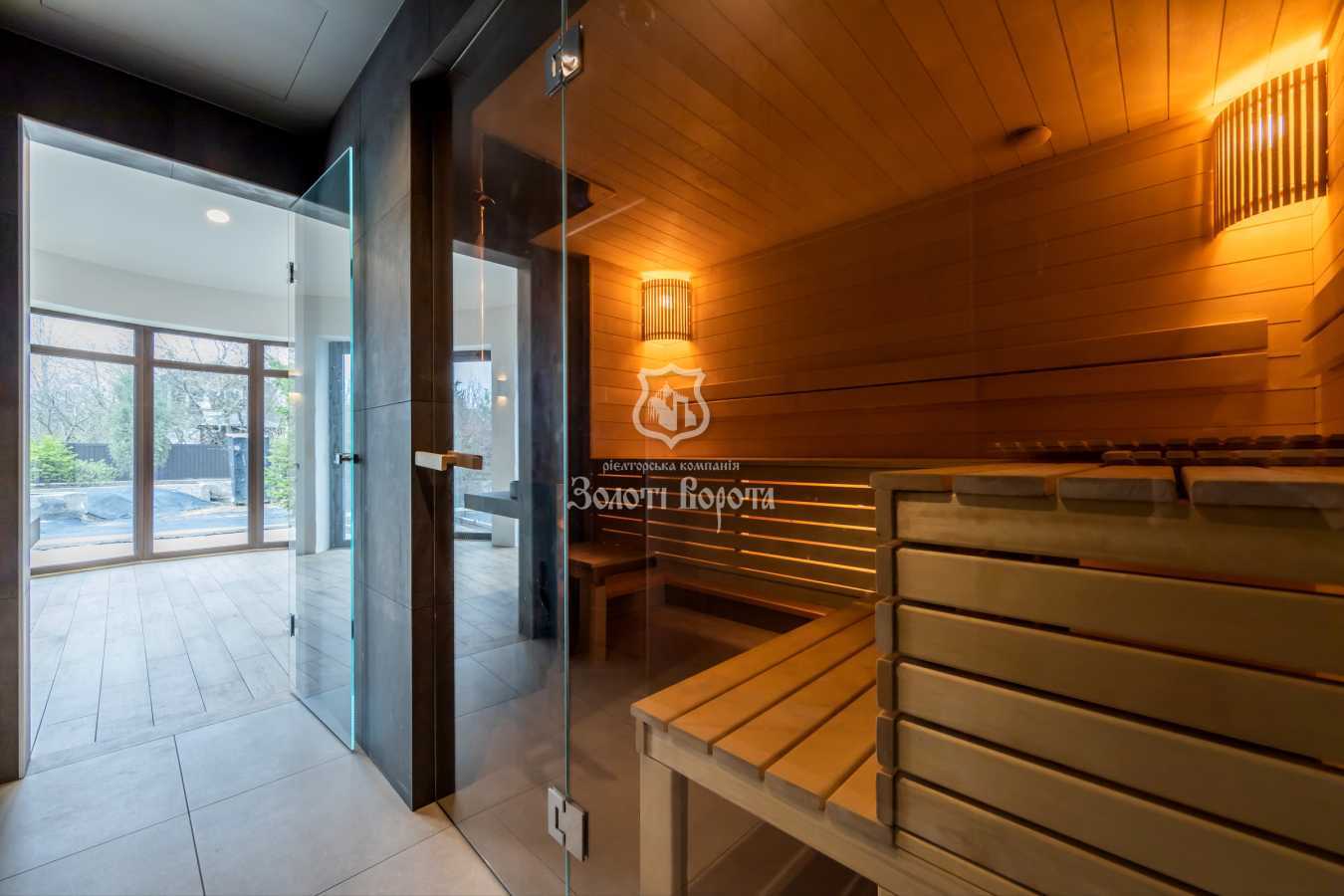 Продаж будинку 388 м², Південно-Українська, 16
