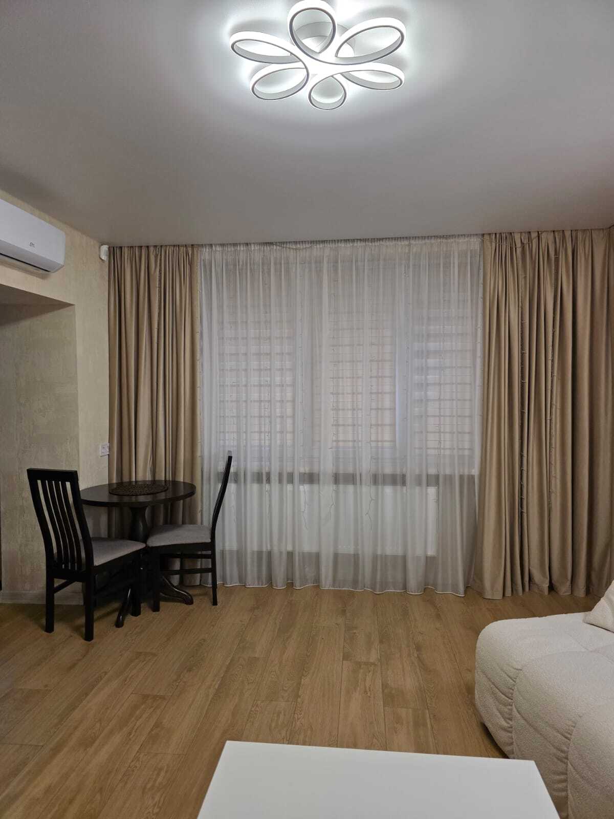 Продаж 2-кімнатної квартири 65 м², Тараса Шевченка бул., 38