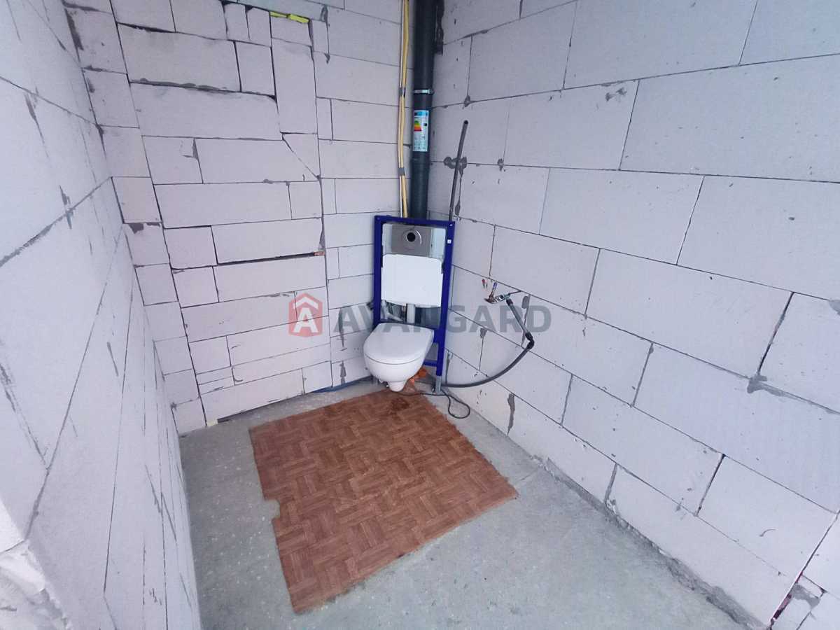 Продажа 2-комнатной квартиры 51.5 м², Генерала Наумова ул., 1б