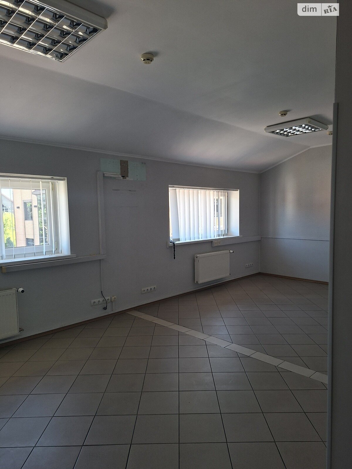 Аренда офиса 296.7 м², Озерная ул.