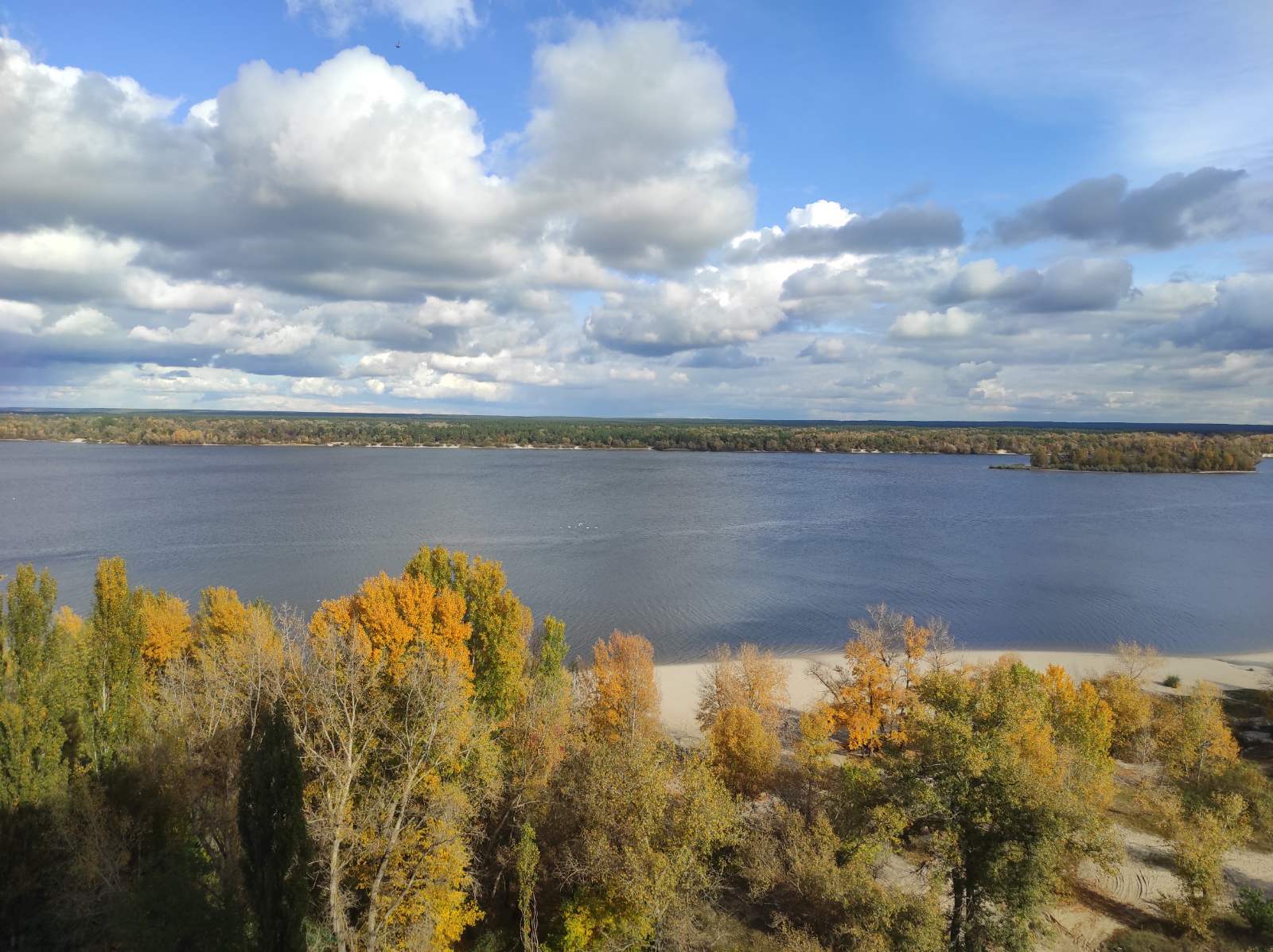 Продажа 2-комнатной квартиры 69 м², Героев Днепра ул., 47
