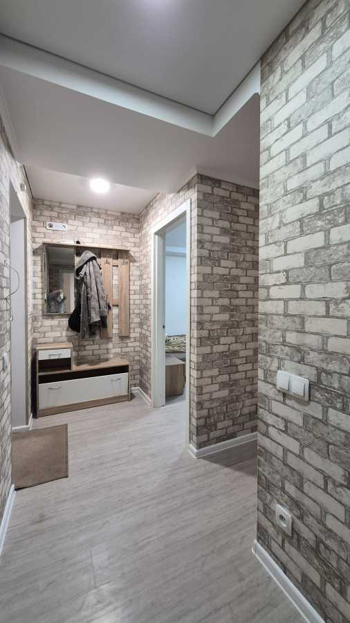 Продаж 2-кімнатної квартири 47 м², Дмитрівська вул., 96-98
