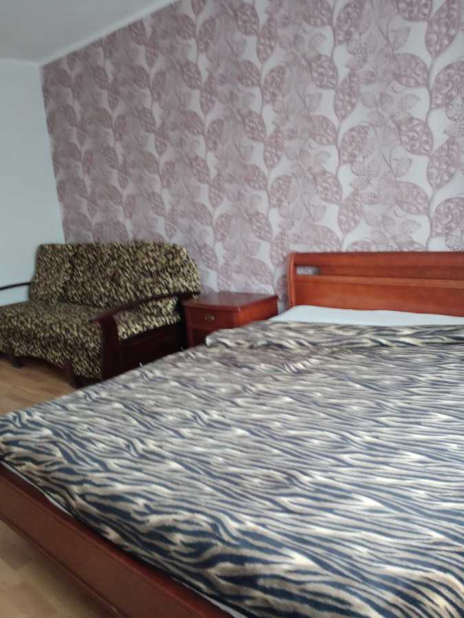 Оренда 1-кімнатної квартири 45 м², Олевська вул., 7
