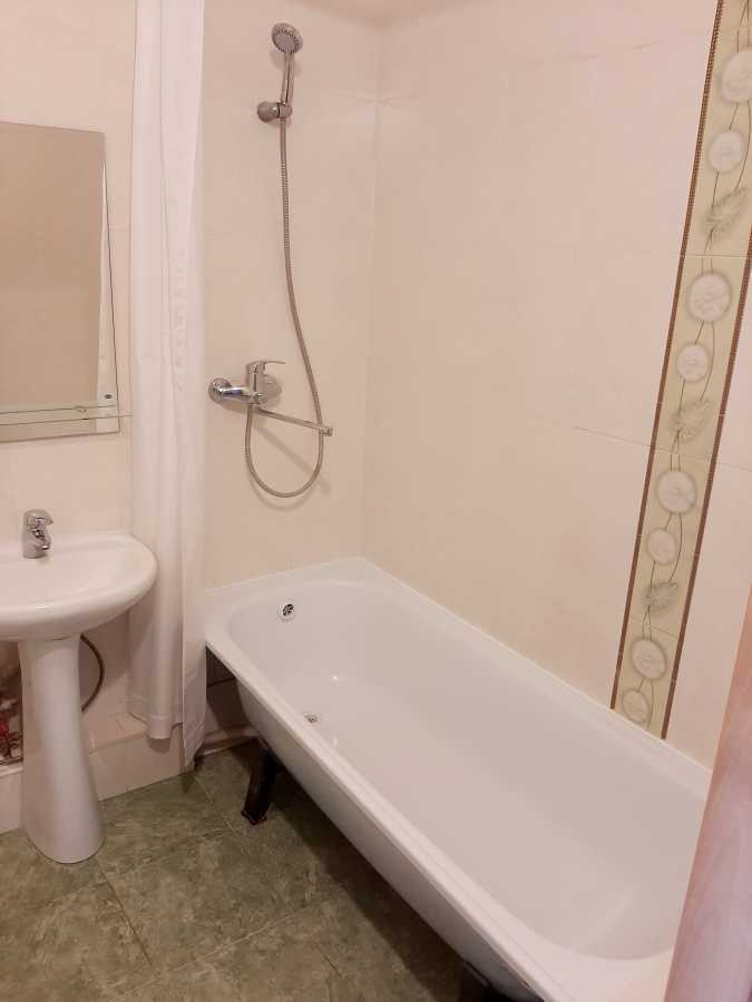 Оренда 1-кімнатної квартири 45 м², Олевська вул., 7