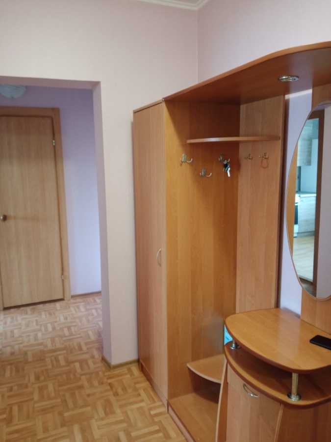 Оренда 1-кімнатної квартири 45 м², Олевська вул., 7