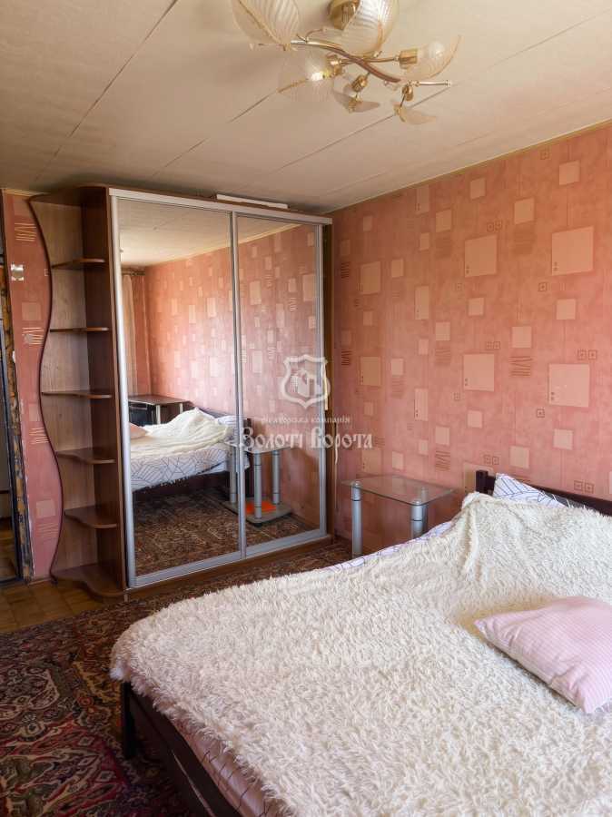 Продаж 3-кімнатної квартири 68.1 м², Зодчих вул., 44
