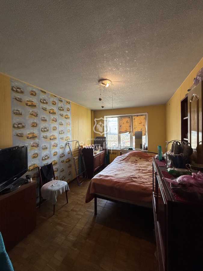 Продаж 3-кімнатної квартири 68.1 м², Зодчих вул., 44