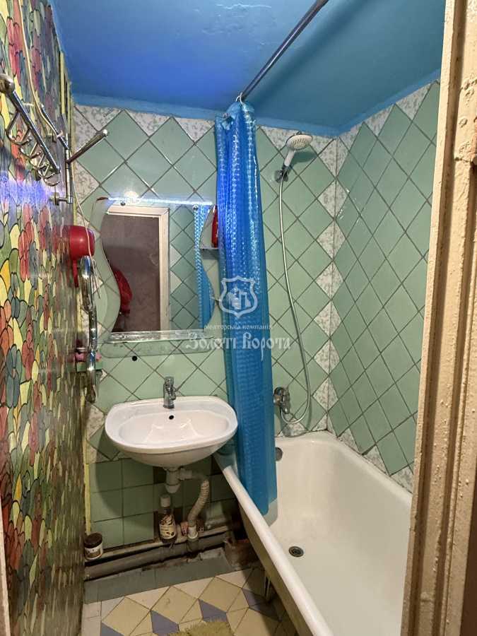 Продаж 3-кімнатної квартири 68.1 м², Зодчих вул., 44