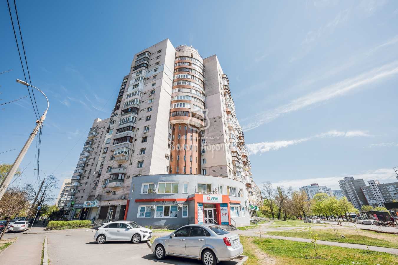 Продаж 3-кімнатної квартири 74 м², Харківське шосе, 49