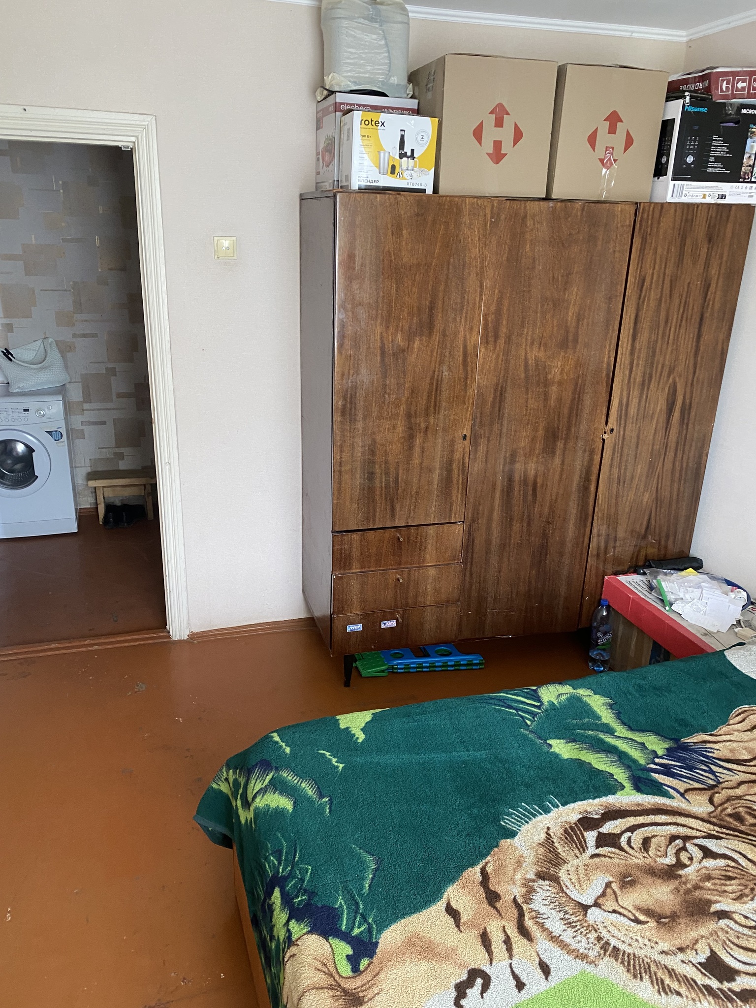 Продаж 2-кімнатної квартири 43.3 м²