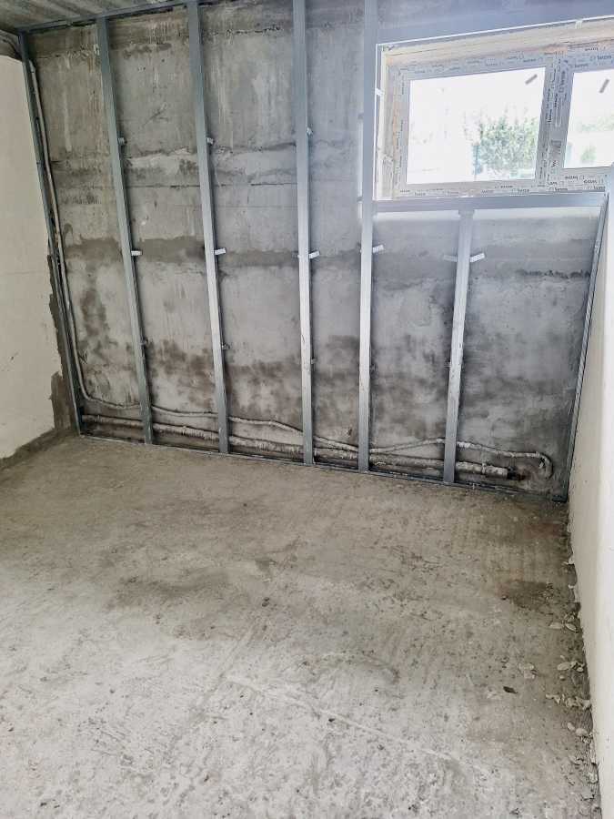 Продаж приміщення вільного призначення 62 м², Осіння вул., 71
