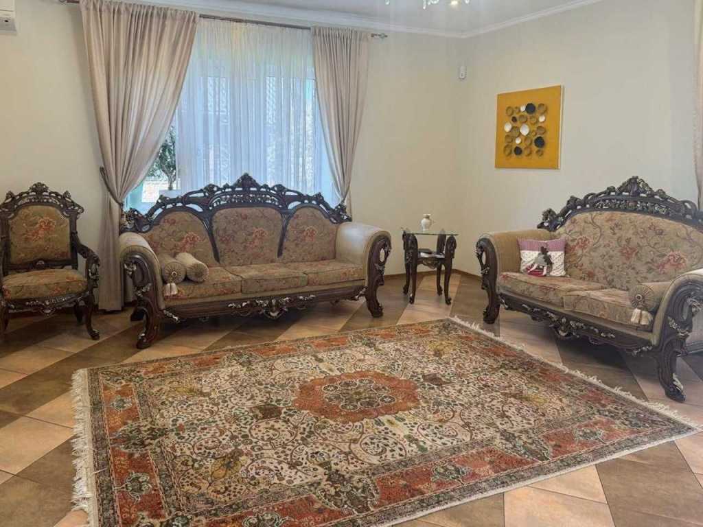 Продаж 5-кімнатної квартири 195 м², Столична, 3