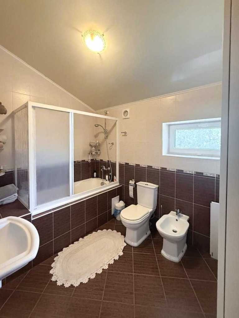 Продаж 5-кімнатної квартири 195 м², Столична, 3