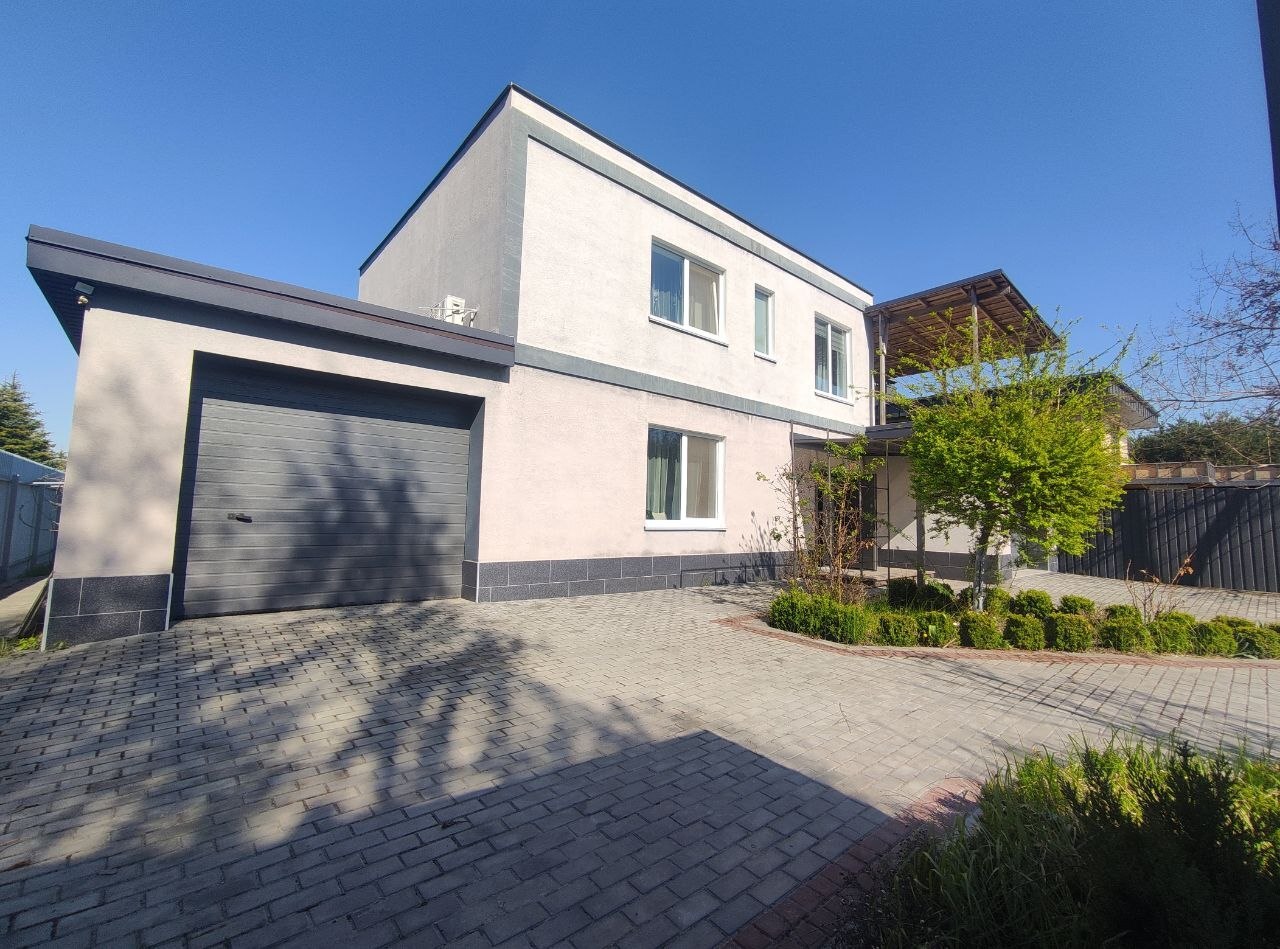 Продажа коттеджа 170 м²