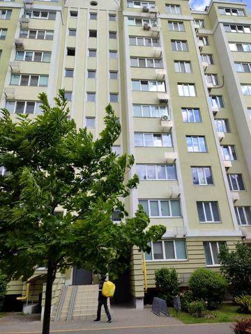 Аренда 2-комнатной квартиры 70 м², Февральская ул., 48