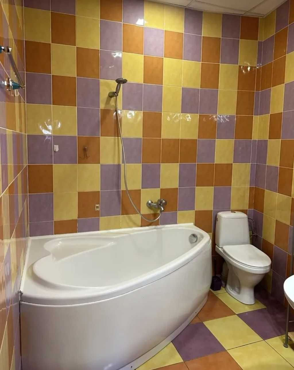 Продажа 3-комнатной квартиры 95 м², Дмитрия Яворницкого просп., 72А