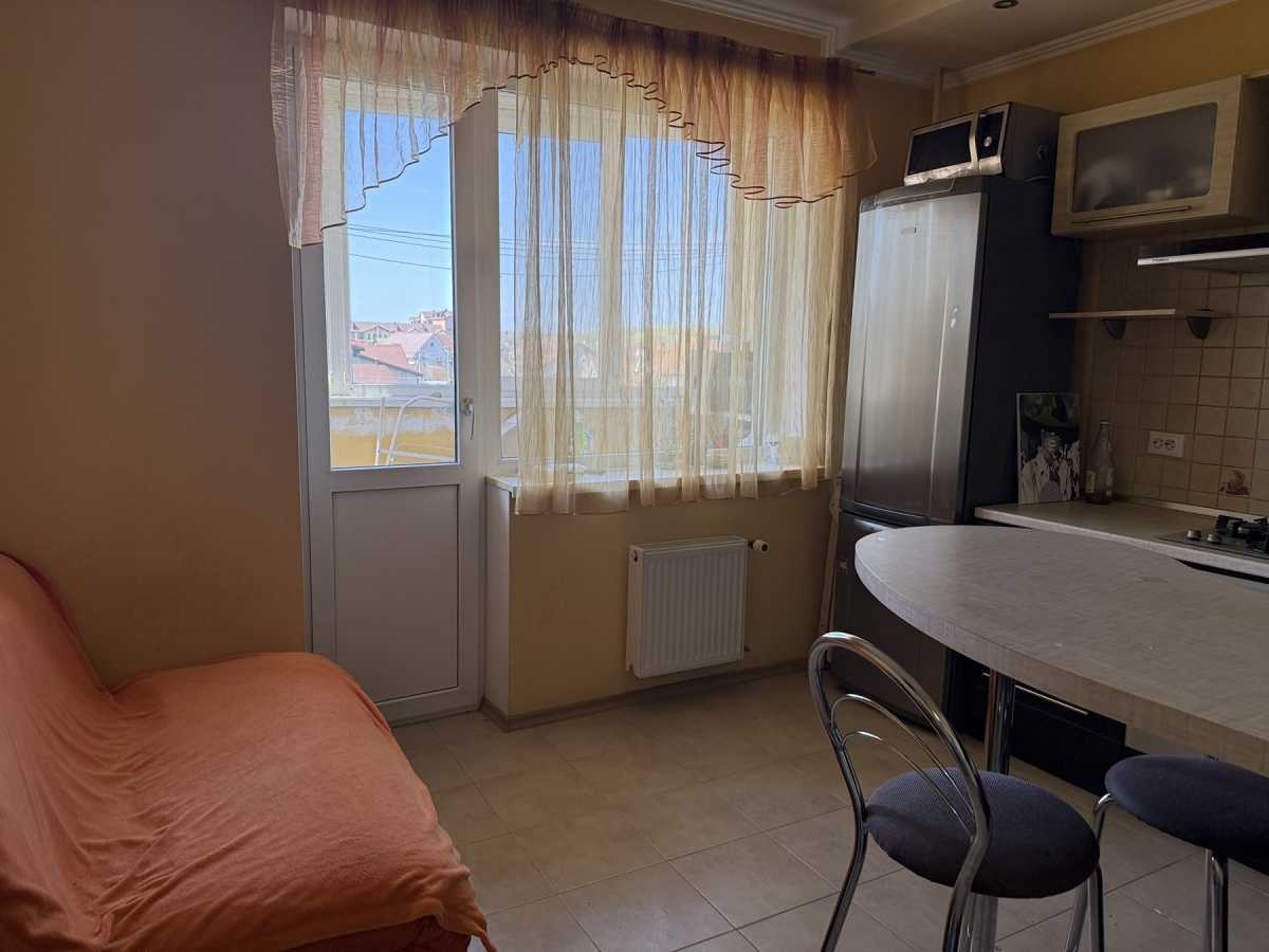 Аренда 1-комнатной квартиры 50 м², Симоненко ул., 4