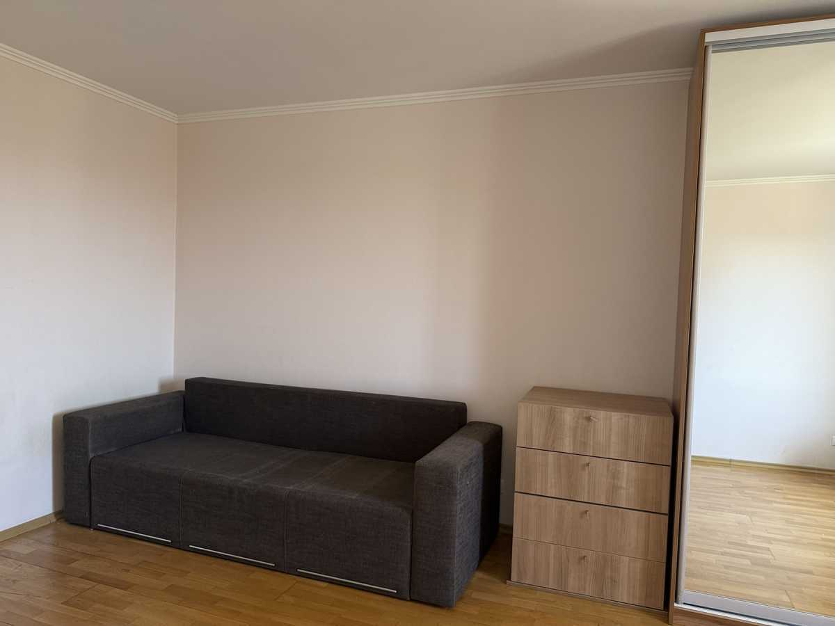 Аренда 1-комнатной квартиры 50 м², Симоненко ул., 4