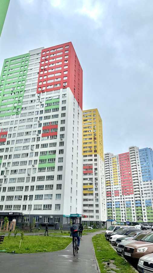 Продаж 1-кімнатної квартири 46 м², Симоненко вул., 107А
