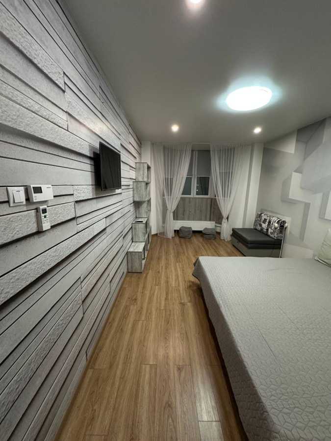 Продаж 1-кімнатної квартири 43 м², Героїв Небесної Сотні просп., 26/9
