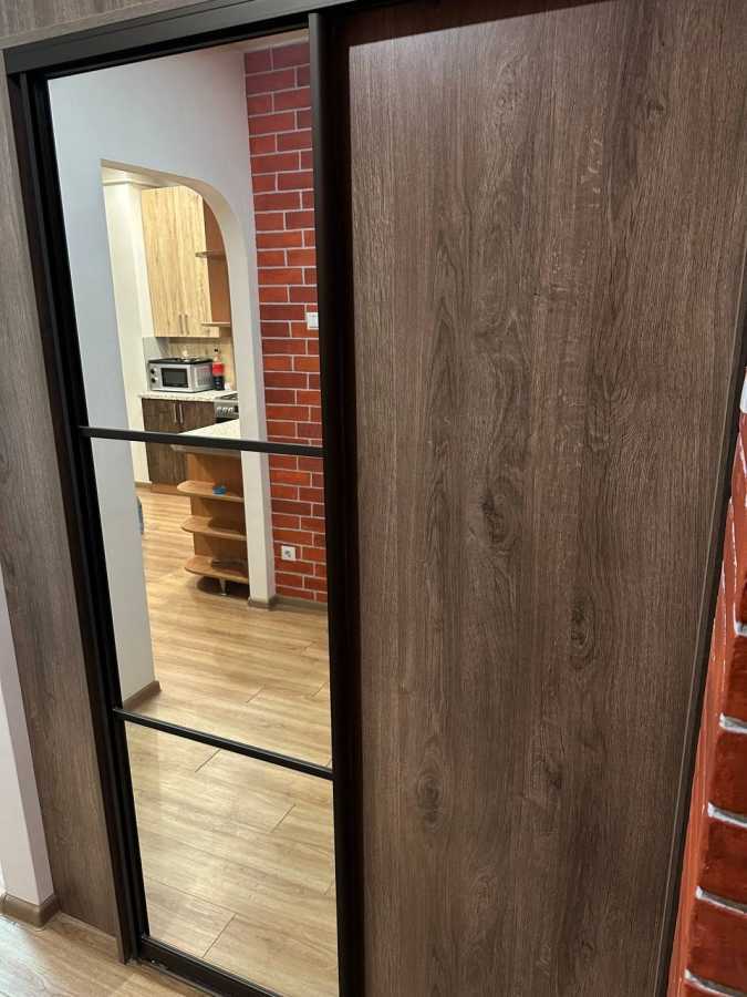 Продаж 1-кімнатної квартири 43 м², Героїв Небесної Сотні просп., 26/9