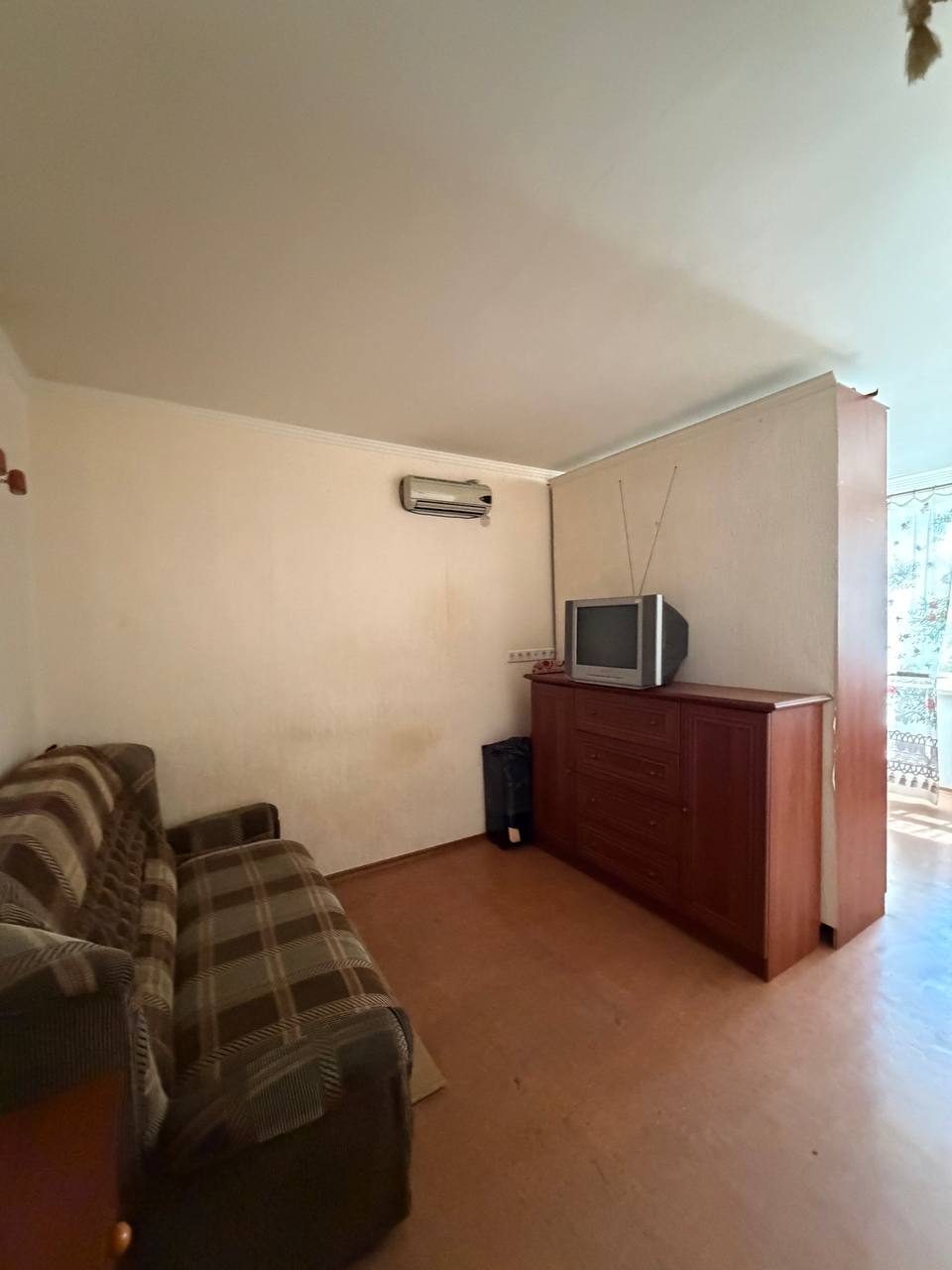 Оренда 1-кімнатної квартири 38 м², Петрова Генерала вул., 22А