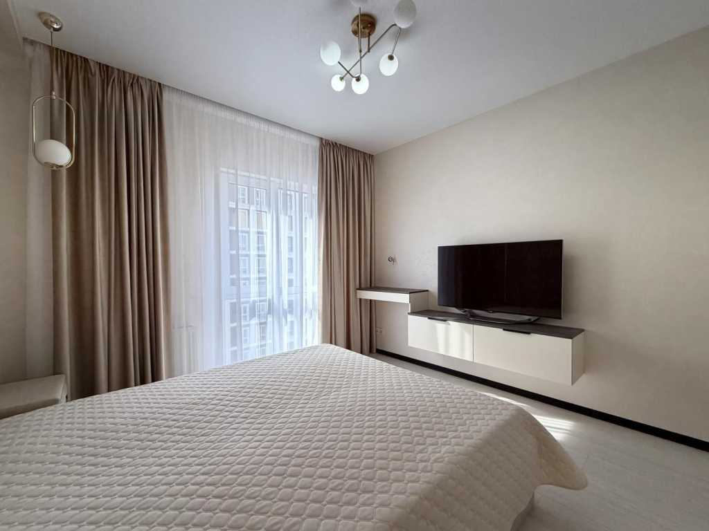 Продажа 1-комнатной квартиры 41.5 м², Михаила Максимовича ул., 26Д