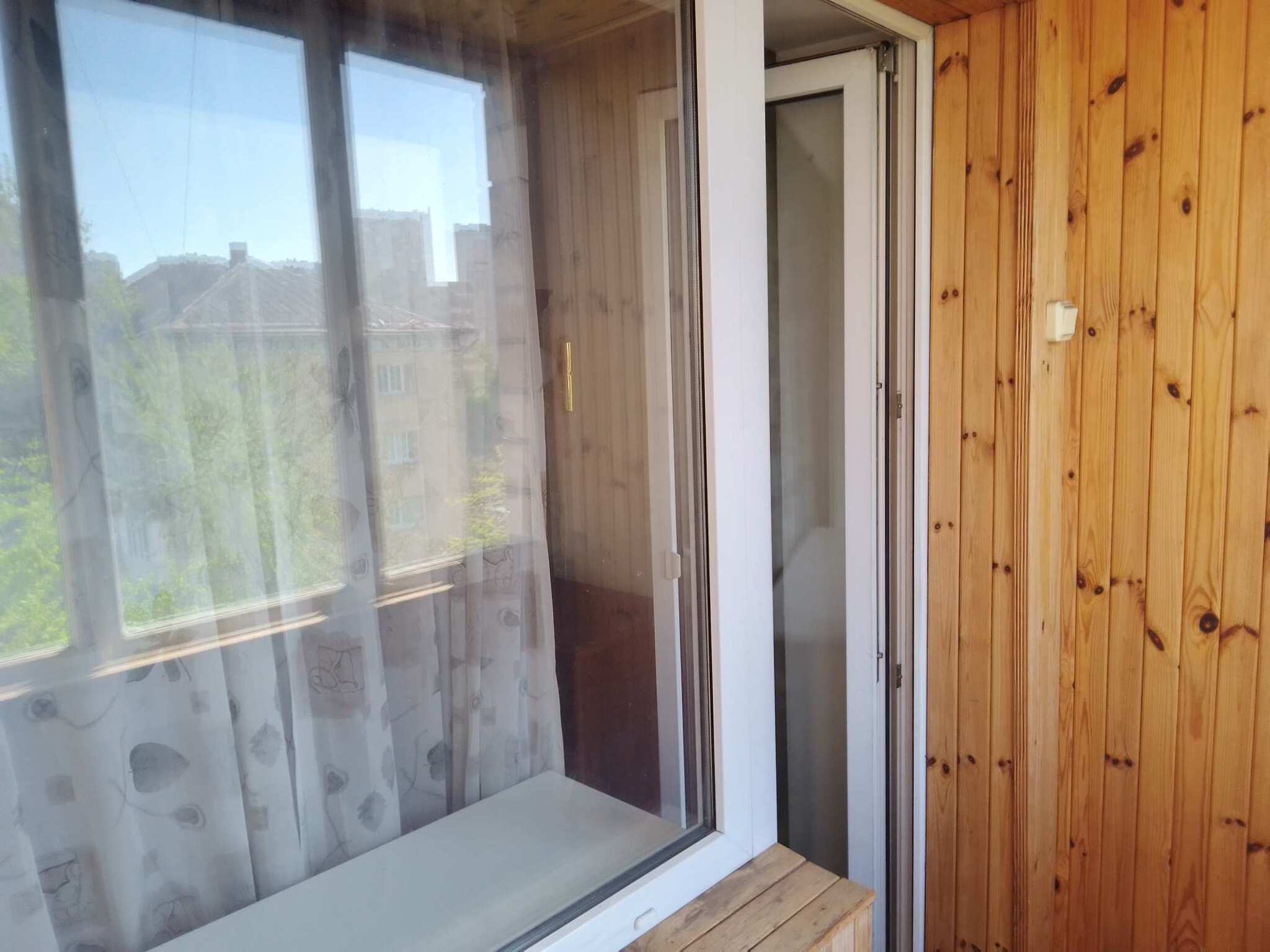 Продаж 2-кімнатної квартири 73 м², Валерія Лобановського просп., 37