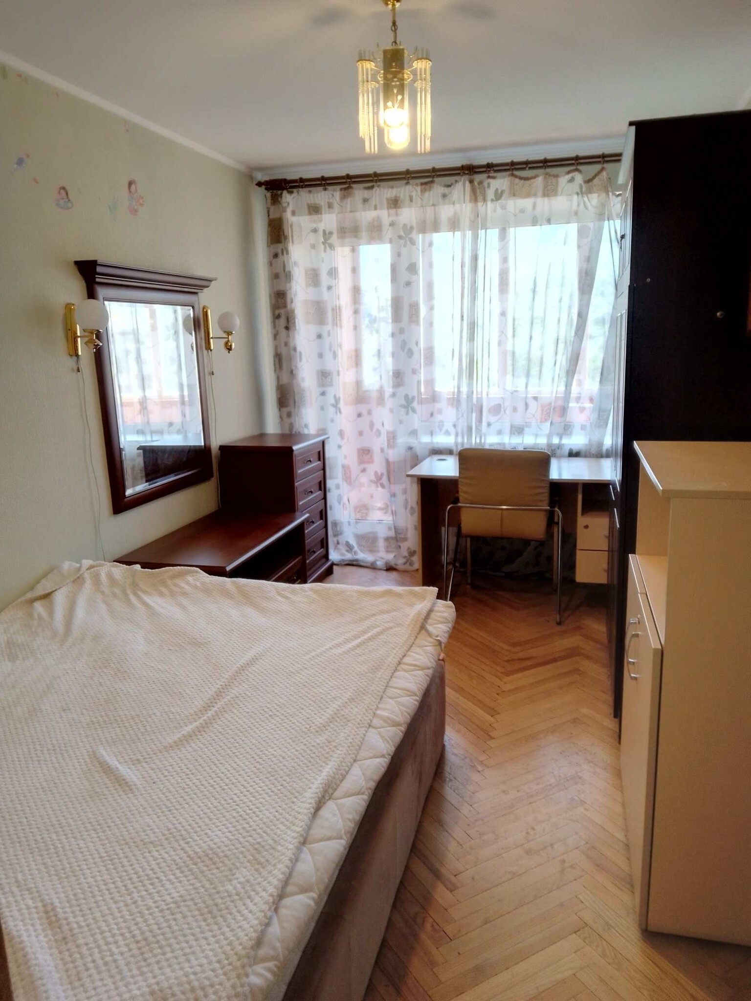Продаж 2-кімнатної квартири 73 м², Валерія Лобановського просп., 37