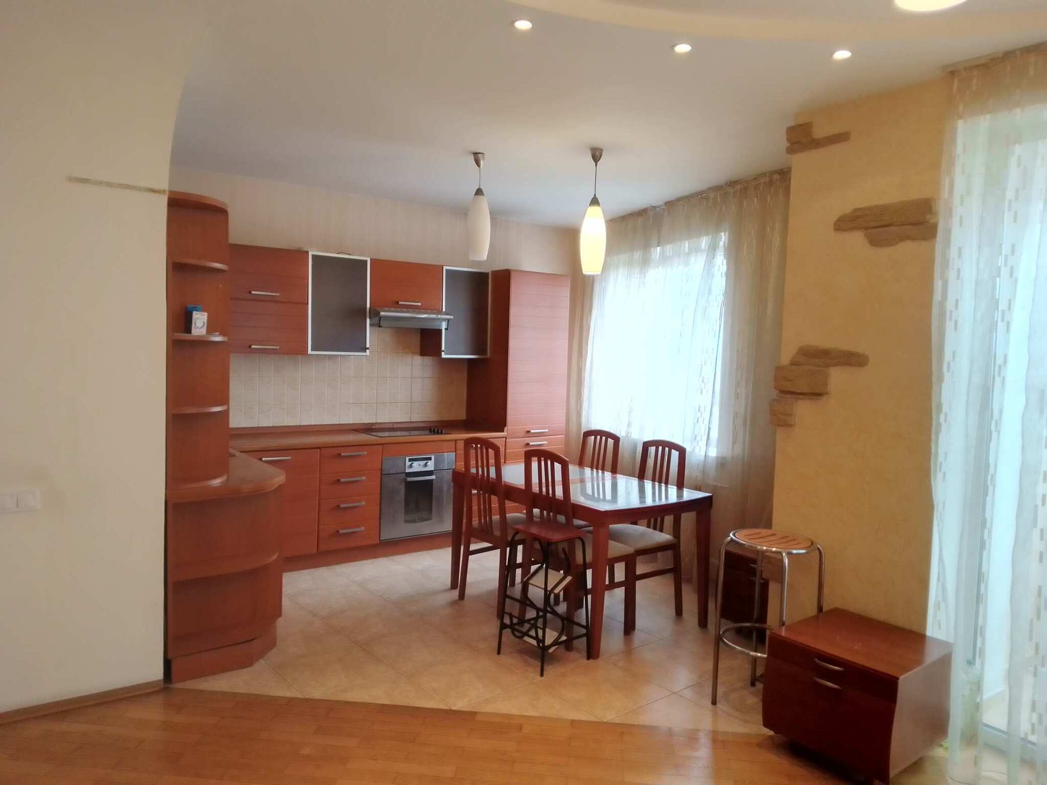 Продажа 3-комнатной квартиры 96 м², Волгоградская ул., 9А