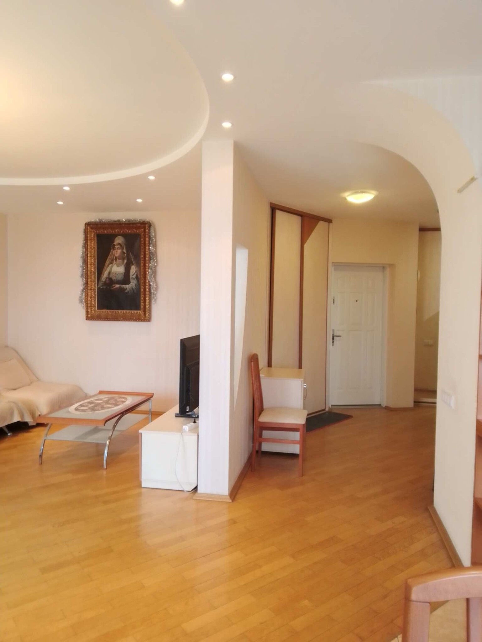 Продажа 3-комнатной квартиры 96 м², Волгоградская ул., 9А