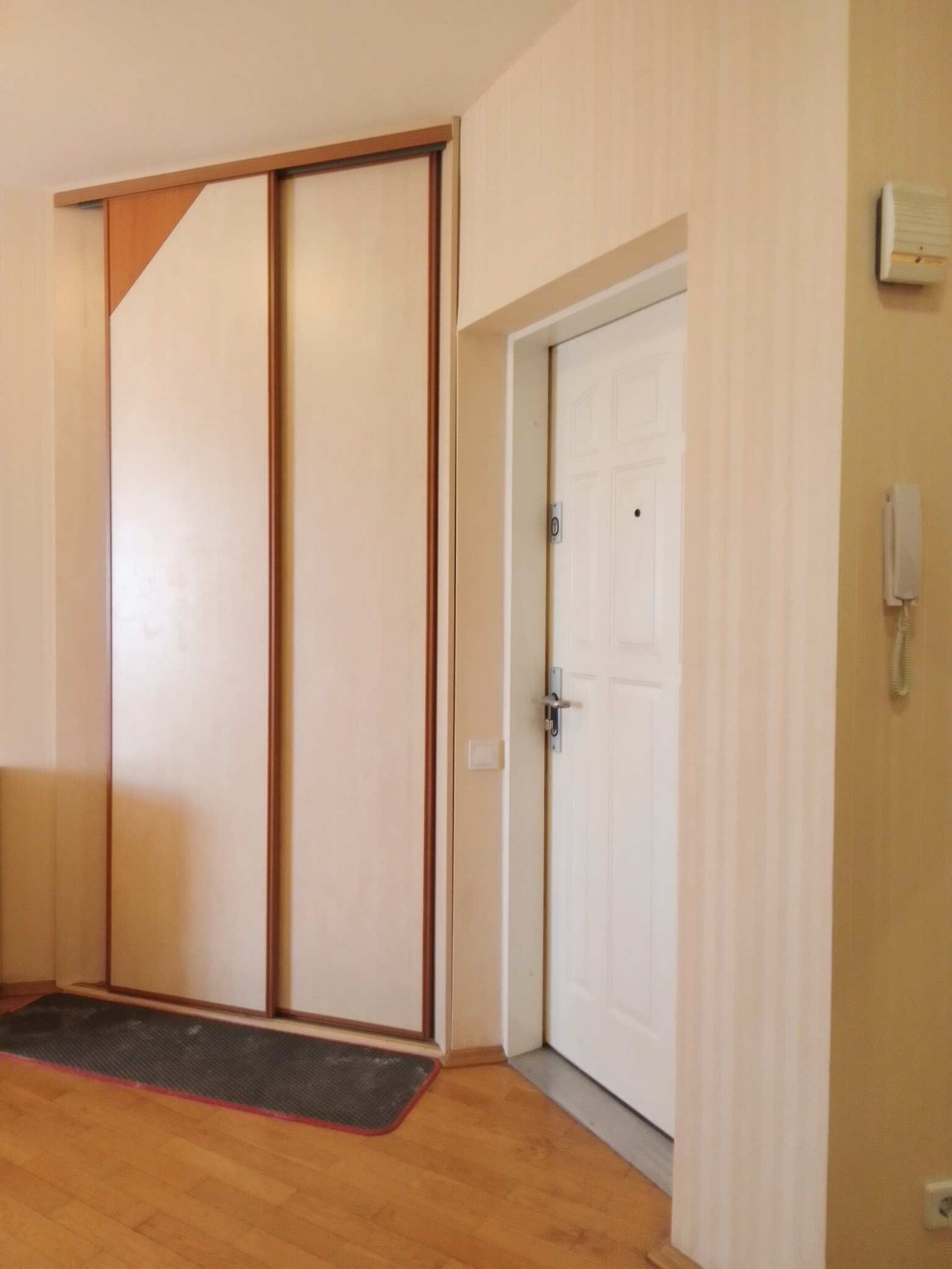 Продажа 3-комнатной квартиры 96 м², Волгоградская ул., 9А