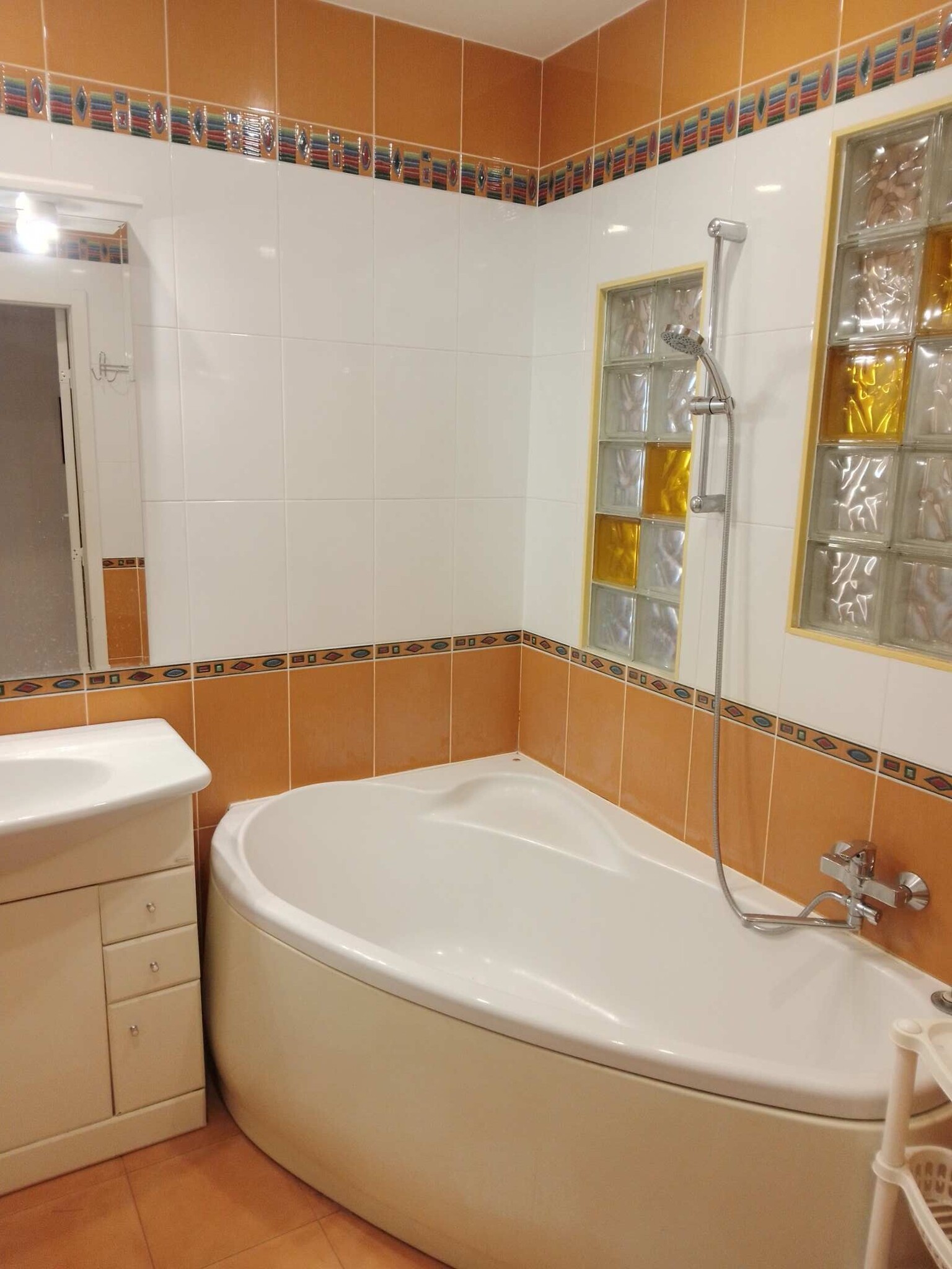 Продажа 3-комнатной квартиры 96 м², Волгоградская ул., 9А