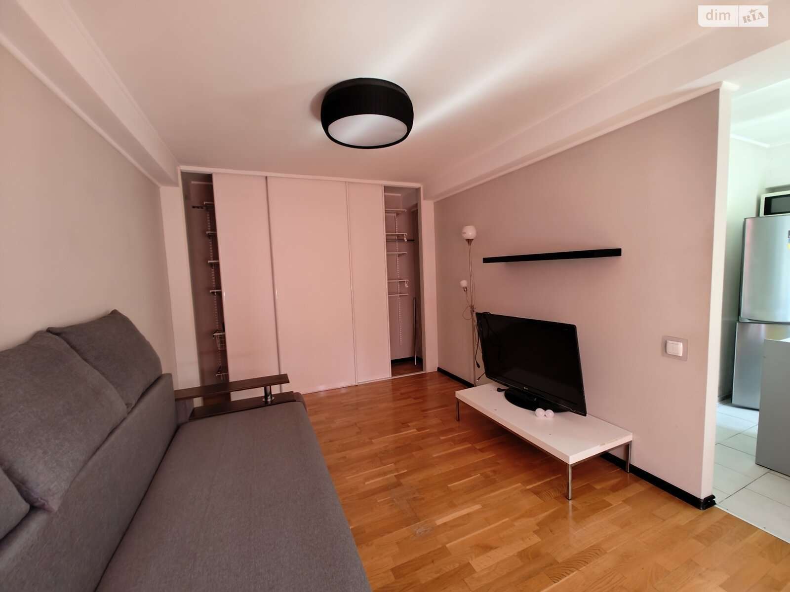 Продаж 1-кімнатної квартири 32 м², Ентузіастів вул., 19/1